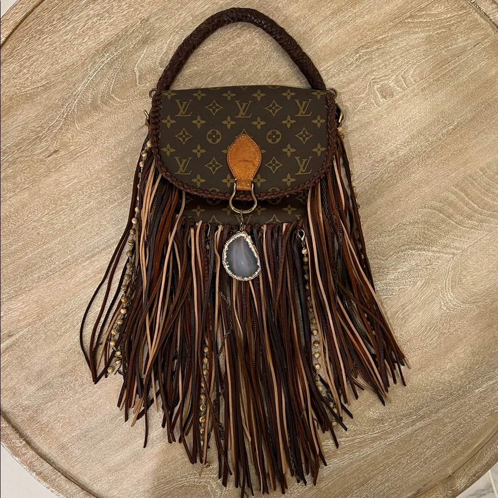 Vintage Boho World Traveler Fringe Designer Handbag (Large). Price is firm. - Picture 1 of 6